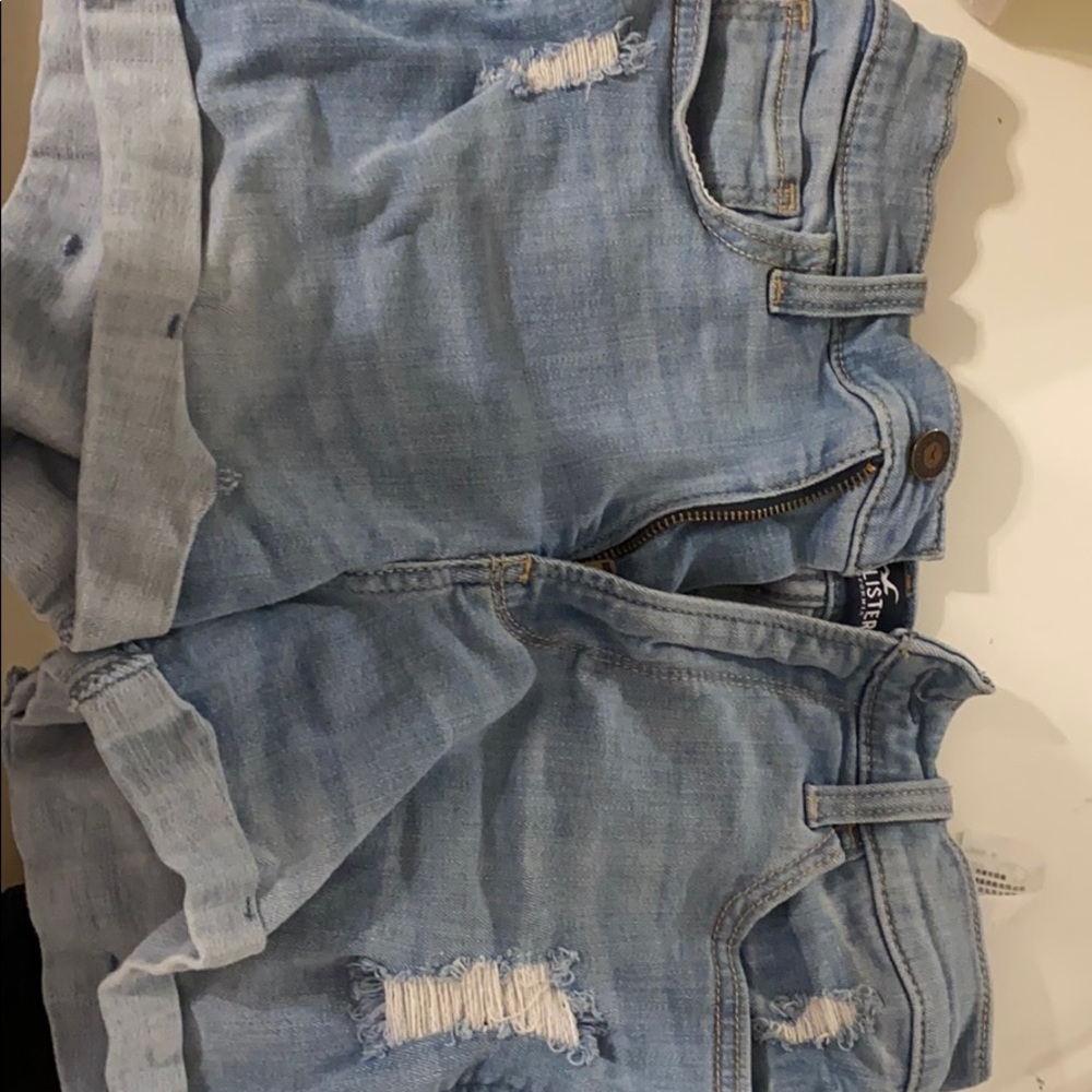 Hollister Size 3 Jean shorts